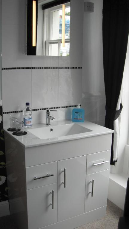 Burleigh Guest House Лландидно Номер фото